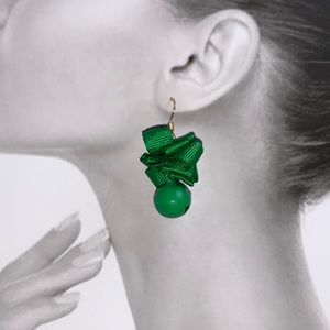New Green Ribbon and Bell Dangling Earrings on Gold Tone Fishhook st. Patrick’s